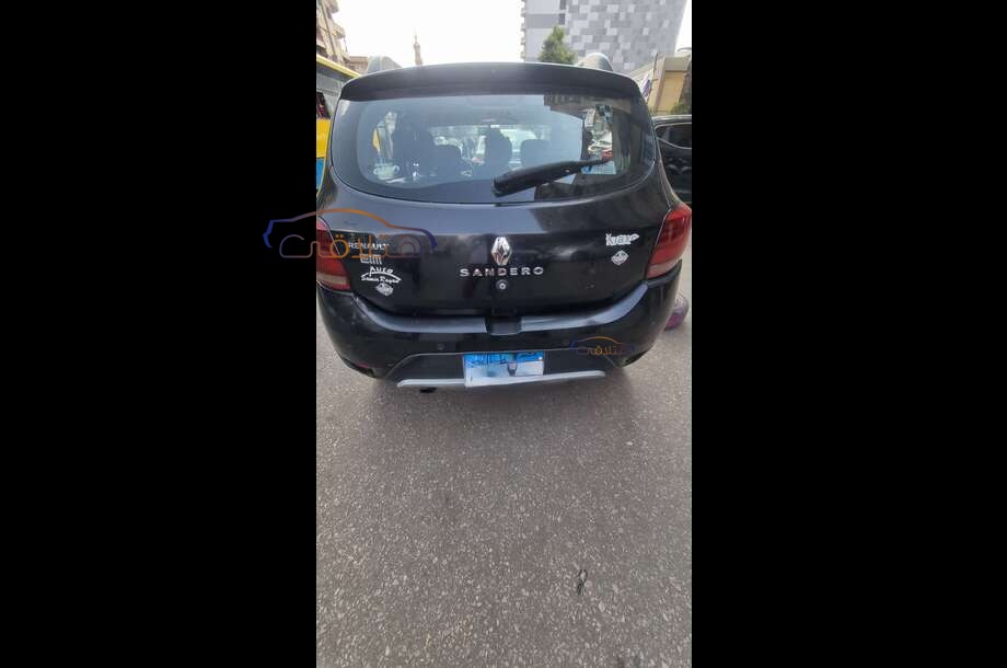 Sandero Step Way Renault أسود