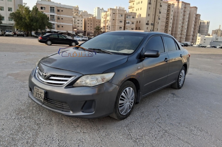 Corolla Toyota Gray