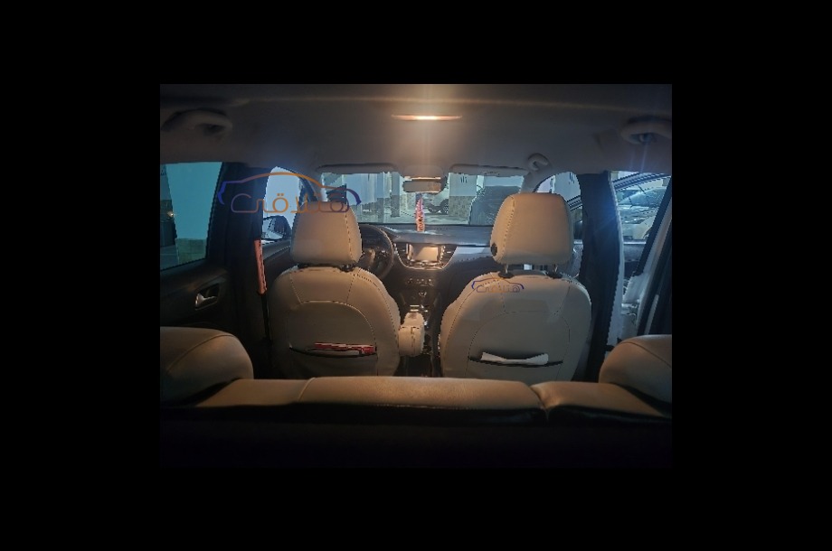 Crossland Opel أبيض