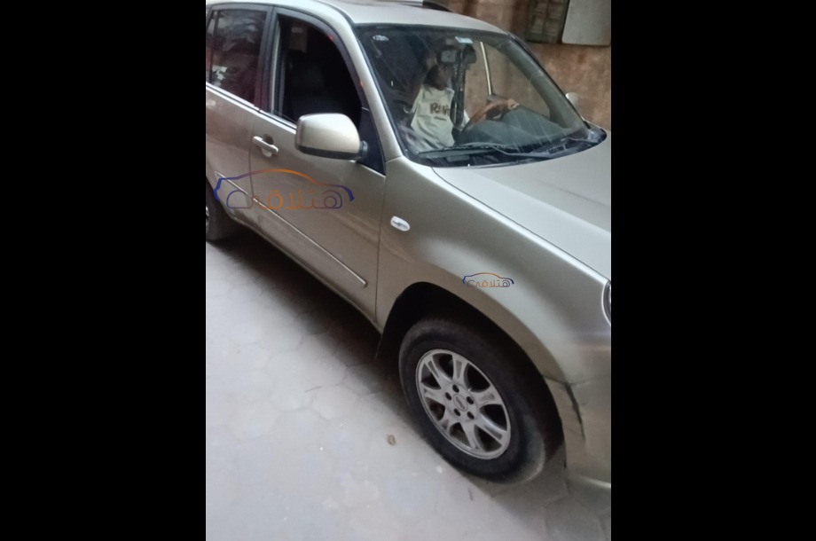 Tiggo Speranza ذهبي