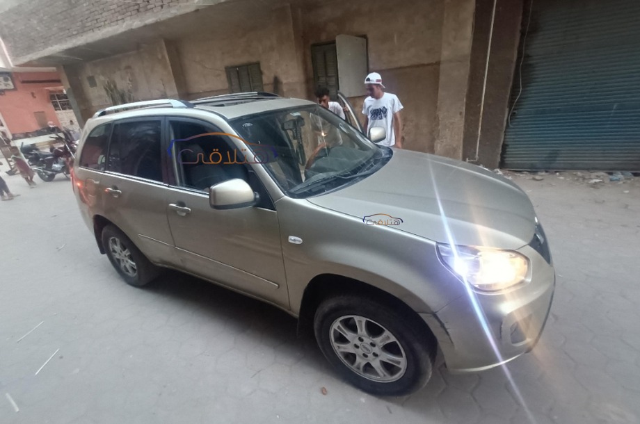 Tiggo Speranza ذهبي