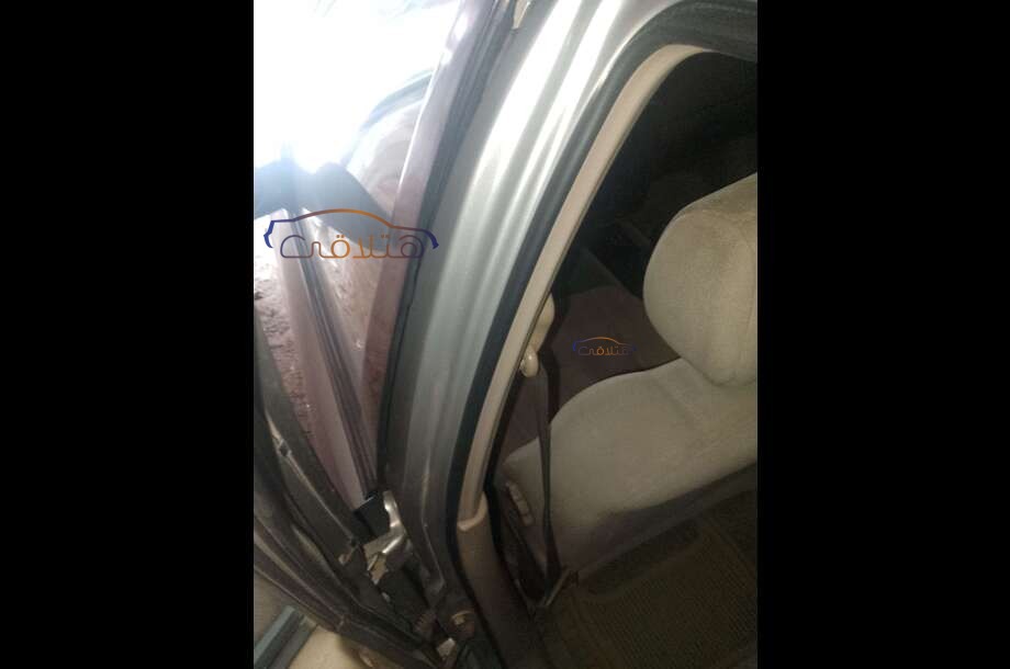 Nubira 2 Daewoo رمادي