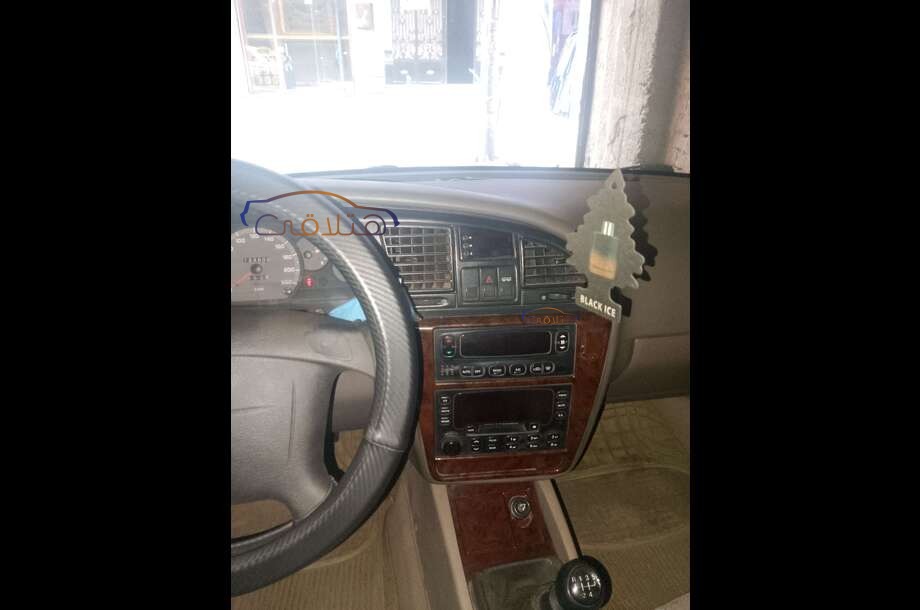 Nubira 2 Daewoo رمادي