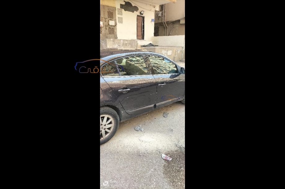 Fluence Renault Eggplant