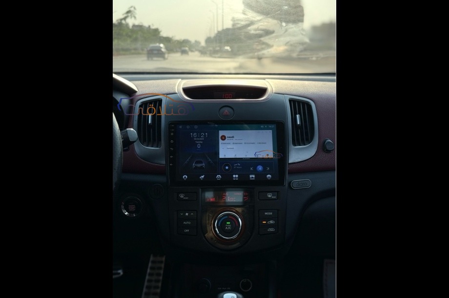 Cerato Koup Kia White