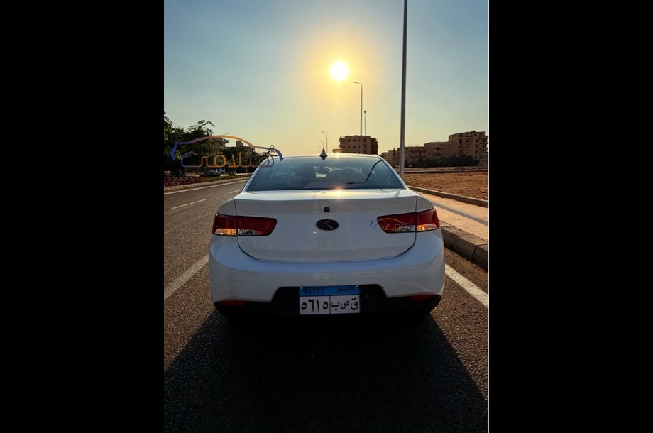 Cerato Koup Kia White