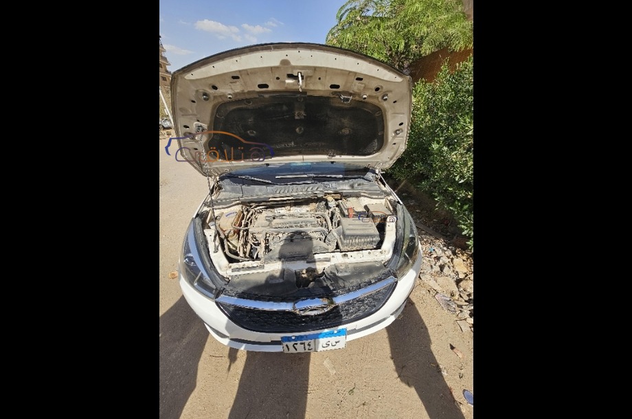 Arrizo 5 Chery أبيض