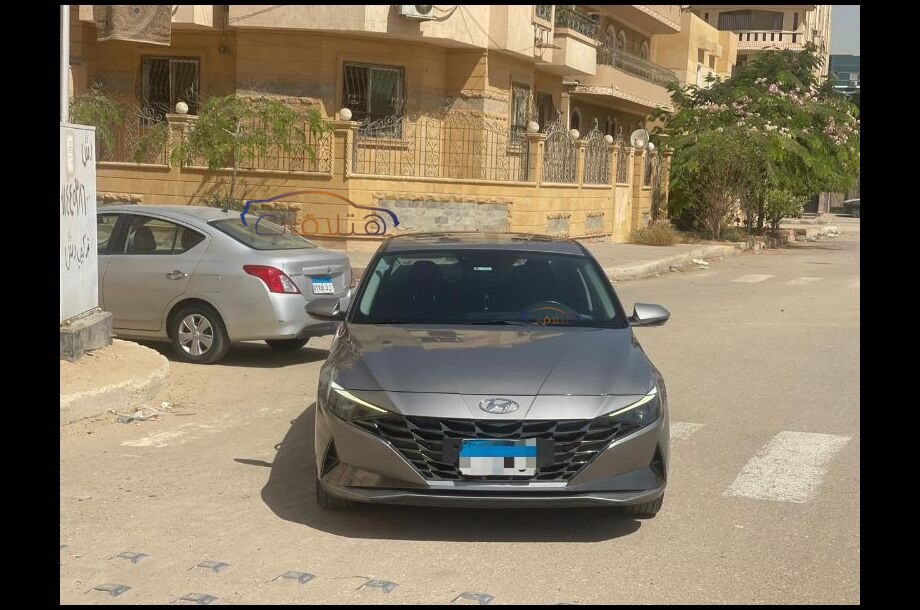 Elantra Hyundai Silver