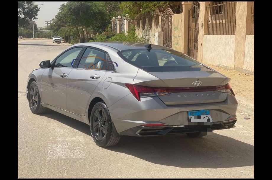 Elantra Hyundai Silver