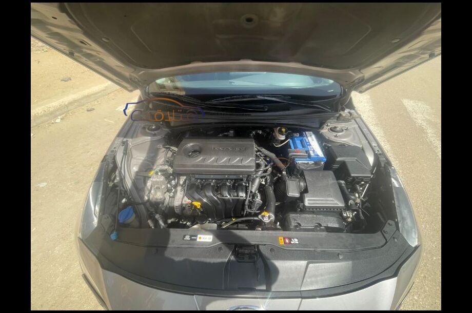 Elantra Hyundai Silver