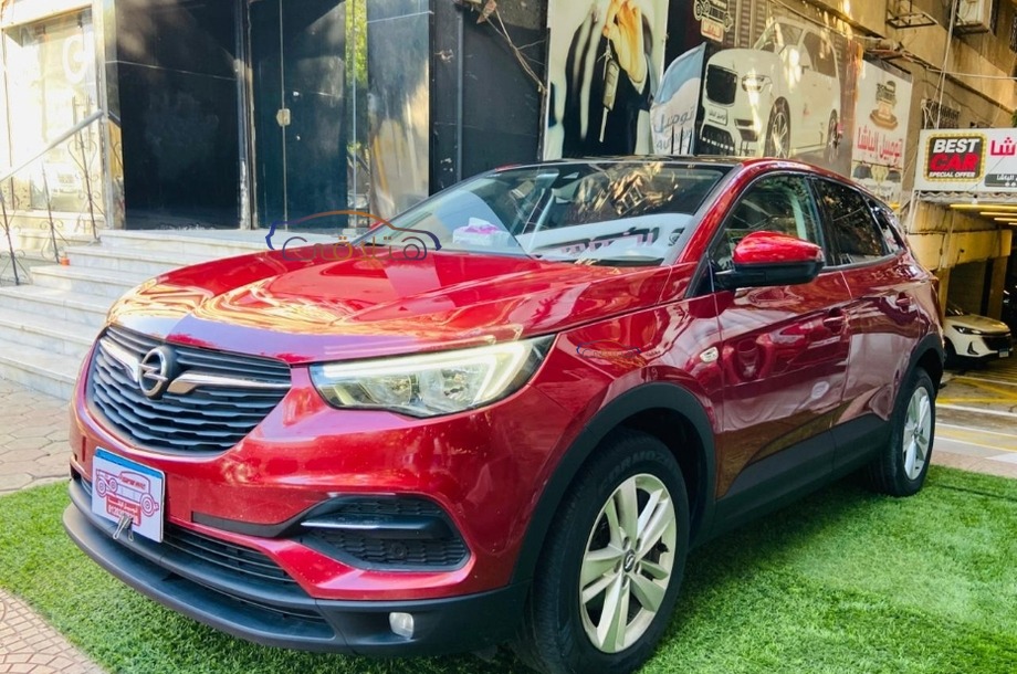 Grandland Opel Red