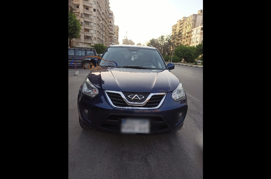 Tiggo Chery الأزرق الداكن