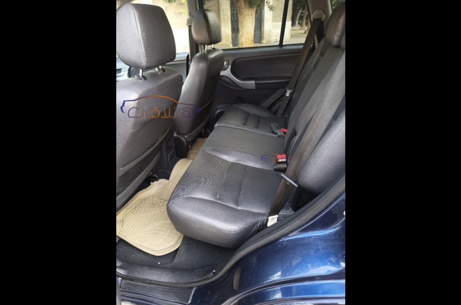 Tiggo Chery الأزرق الداكن