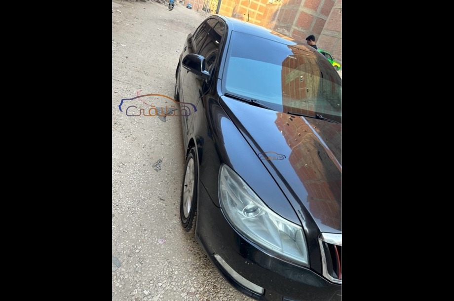 Fantasia Skoda أسود