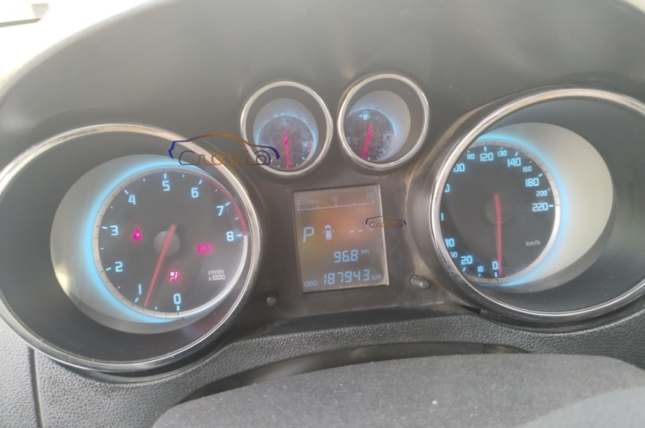 CS 35 Changan أسود