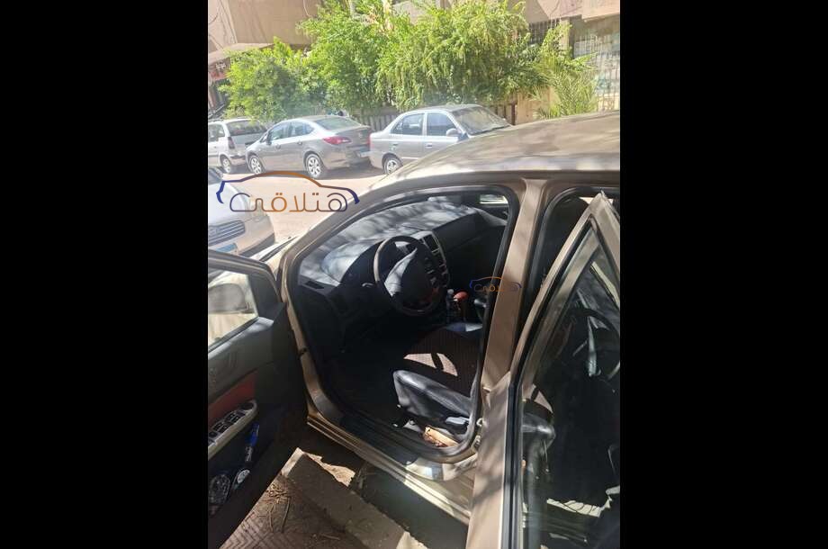 Getz Hyundai ذهبي