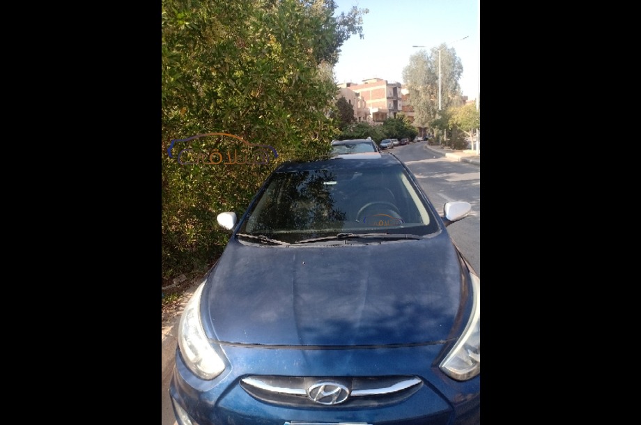 Accent RB Hyundai الأزرق الداكن