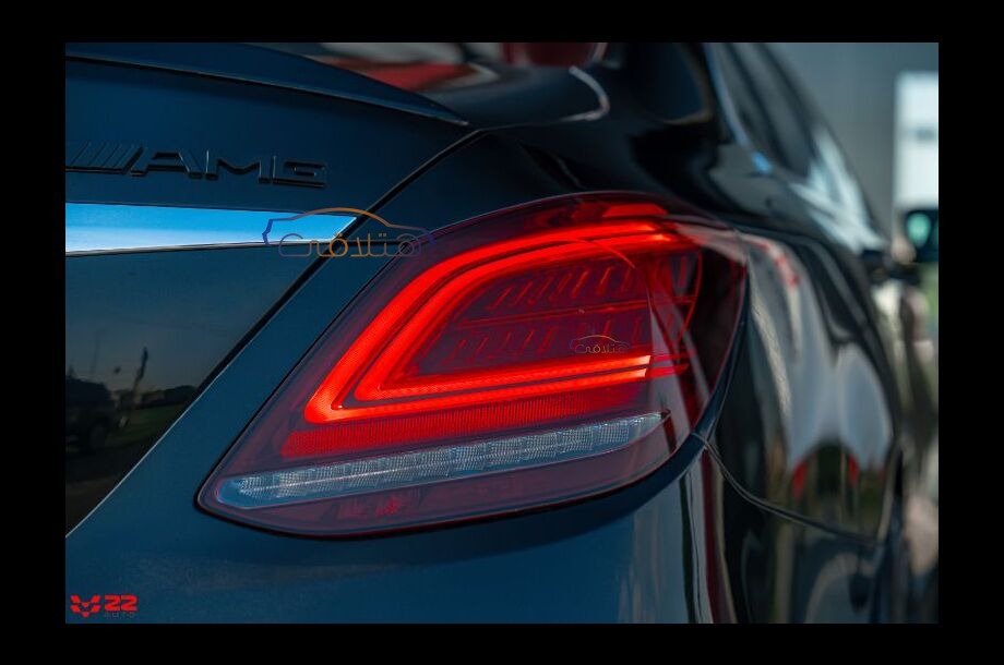 C 200 Mercedes Black