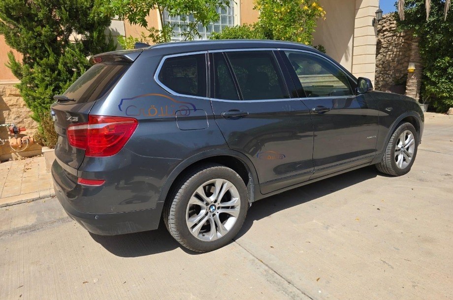 X3 BMW Dark grey