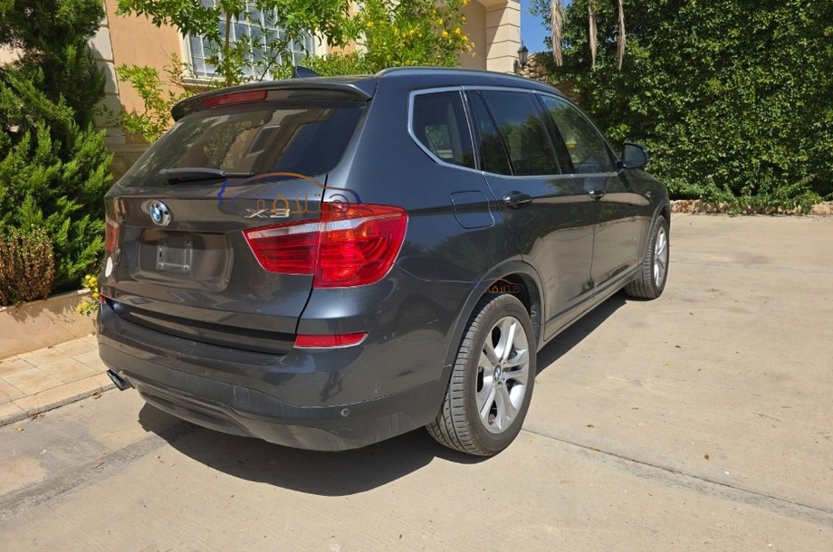 X3 BMW Dark grey