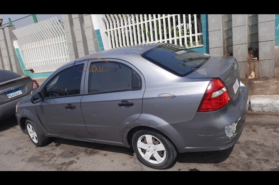 Aveo Chevrolet Silver