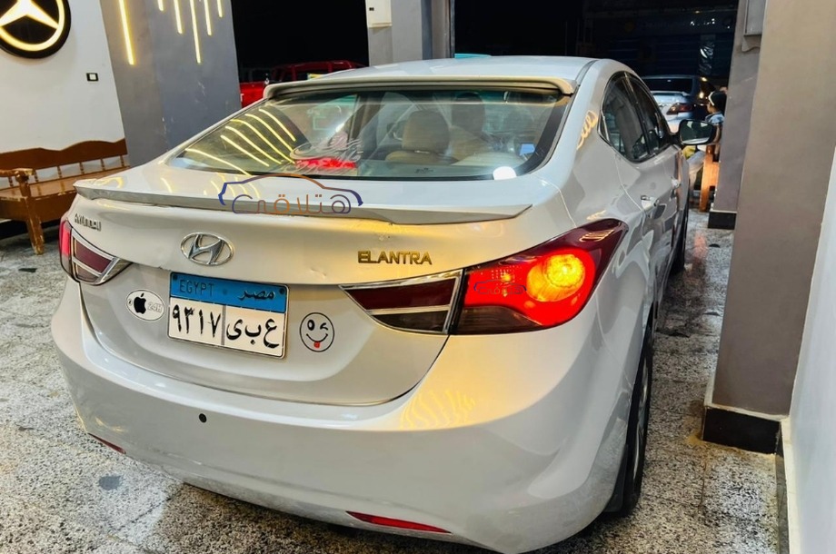 Elantra MD Hyundai Silver