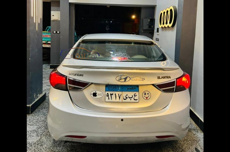 Elantra MD Hyundai Silver