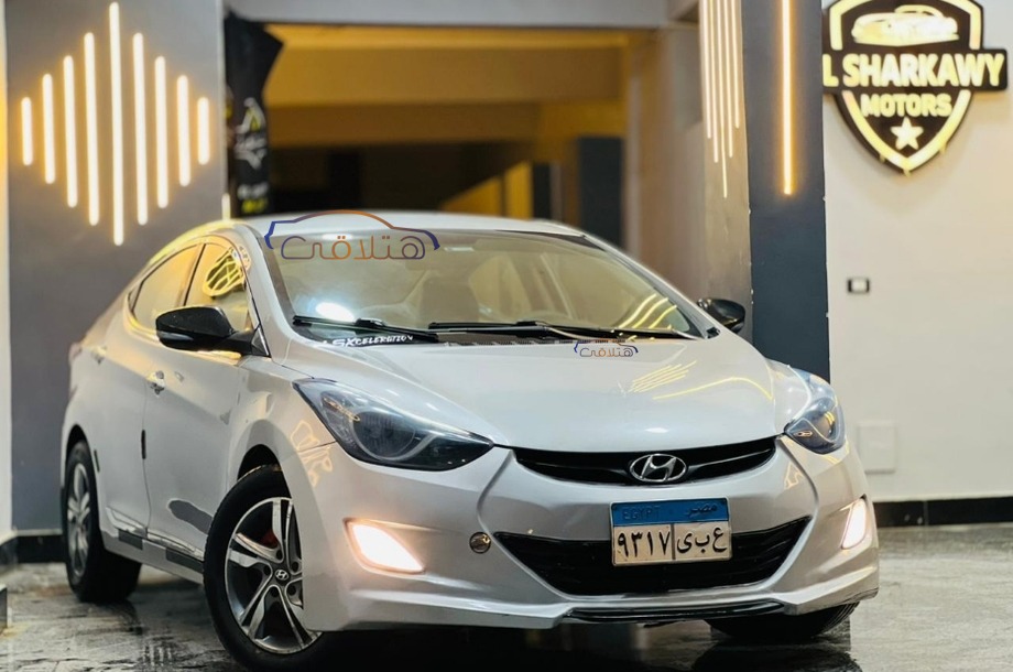 Elantra MD Hyundai Silver