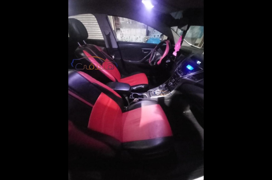 Elantra MD Hyundai White