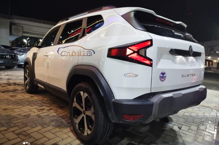 Duster Renault أبيض