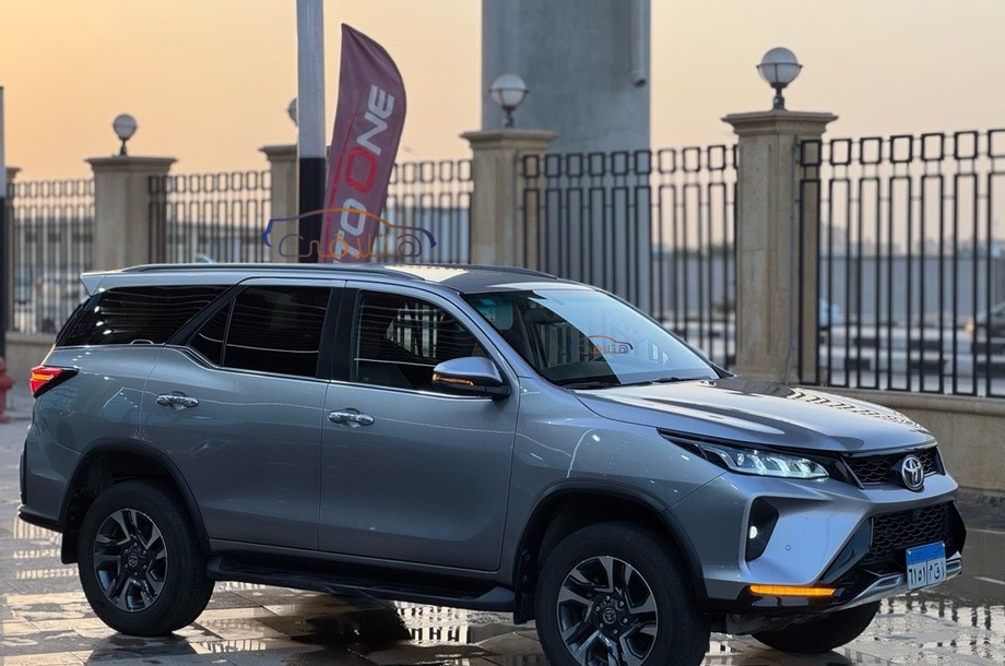 Fortuner Toyota Silver