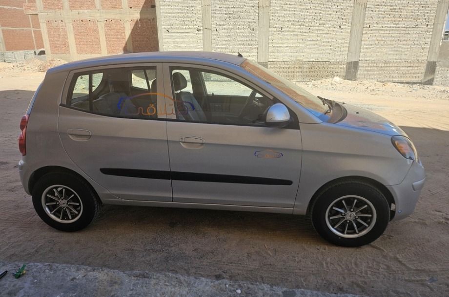 Picanto Kia فضي