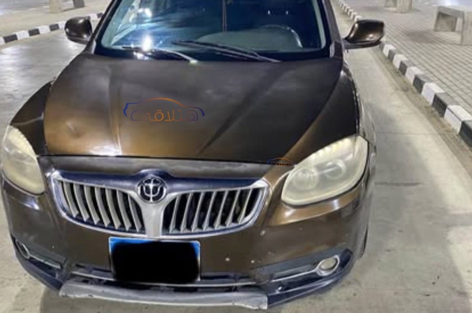 V5 Brilliance بني