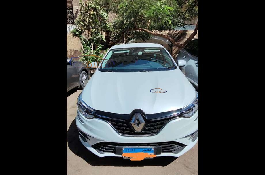 Megane Renault أبيض