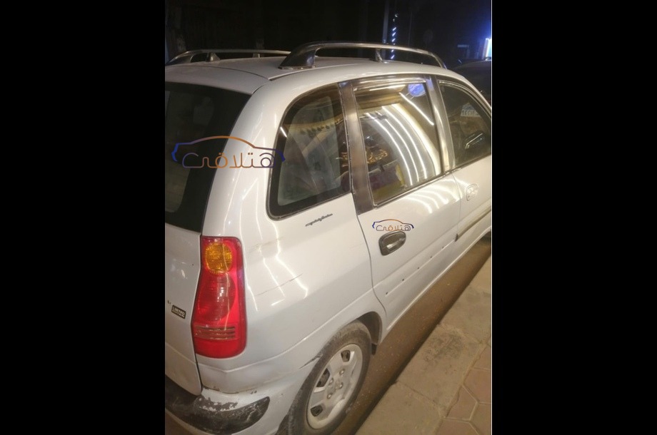 Matrix Hyundai Silver