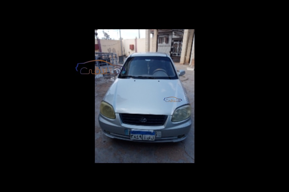 Verna Hyundai Silver