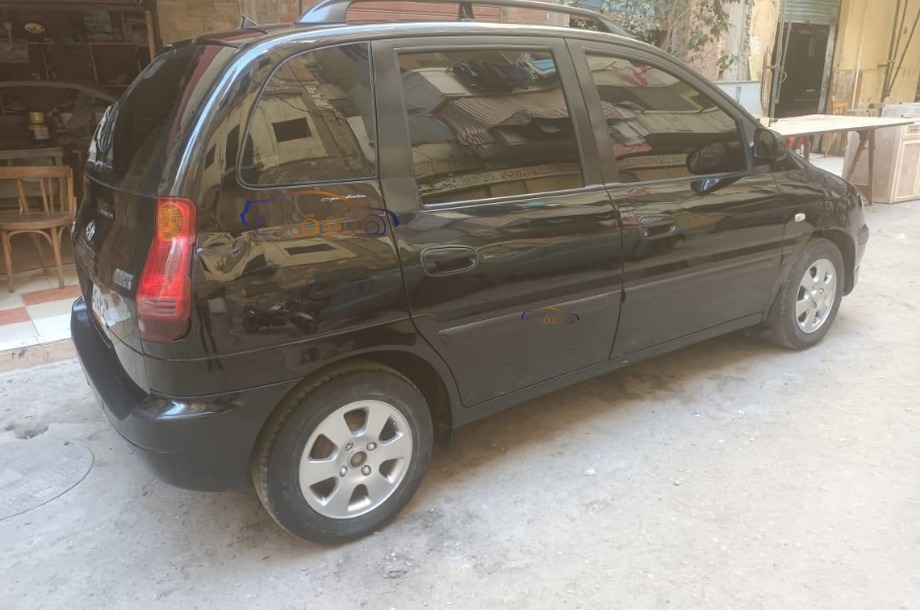 Matrix Hyundai Black