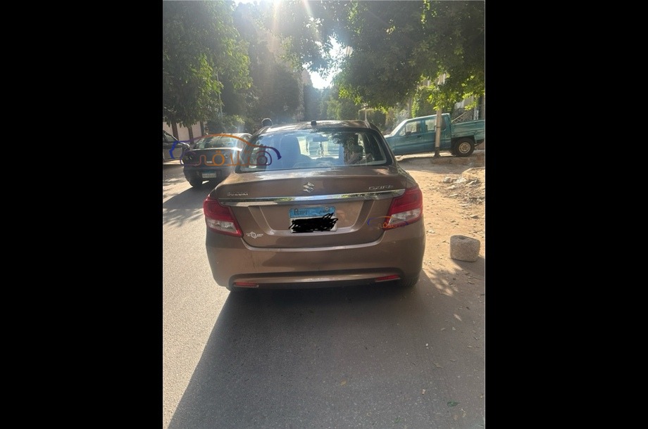 Dzire Suzuki برونزي