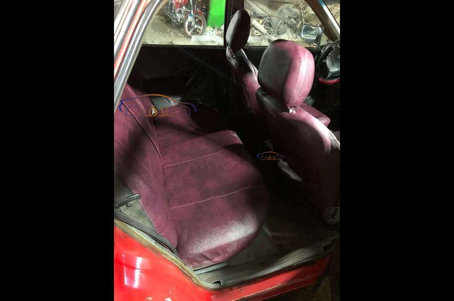 Vectra Opel احمر