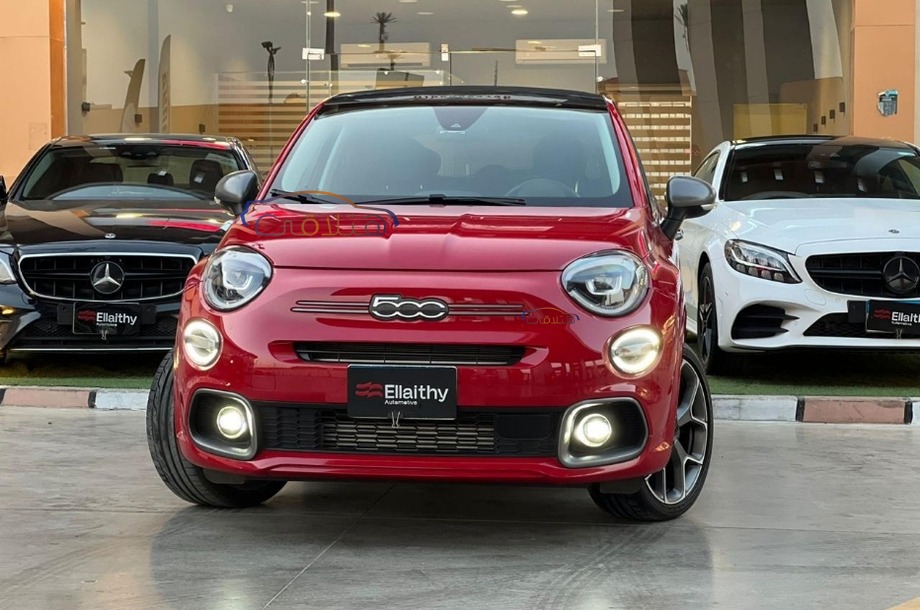 500 X Fiat احمر