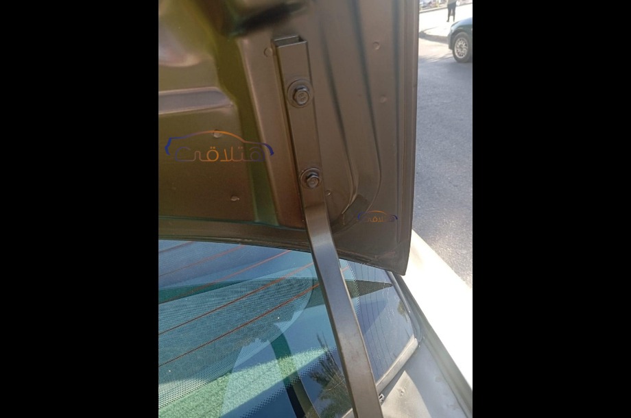 Nubira 2 Daewoo فضي