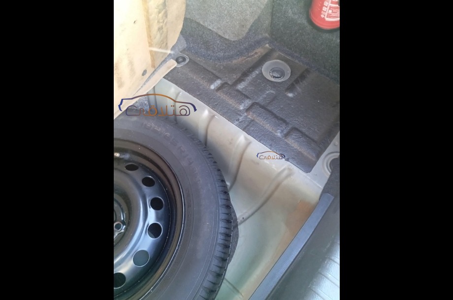 Nubira 2 Daewoo فضي