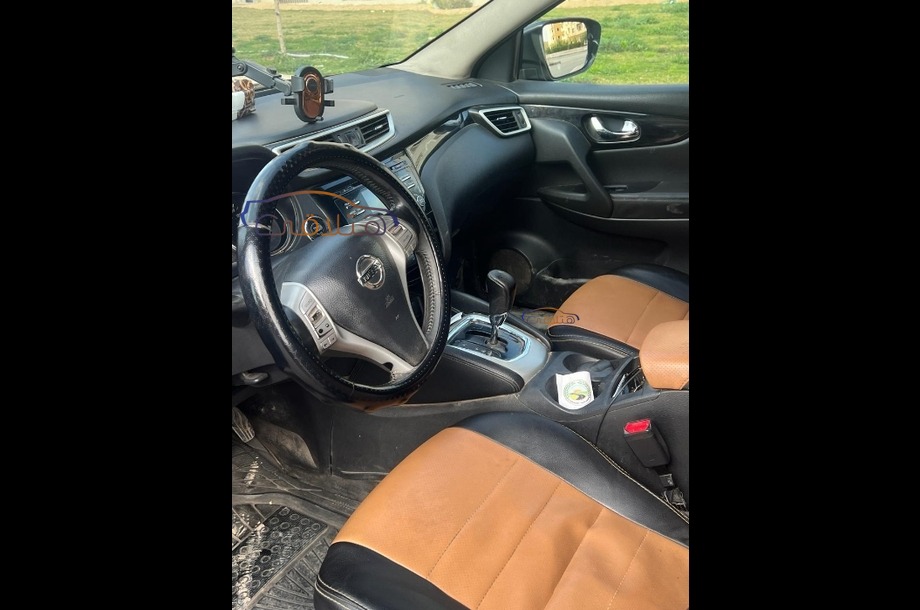 Qashqai Nissan باذنجاني