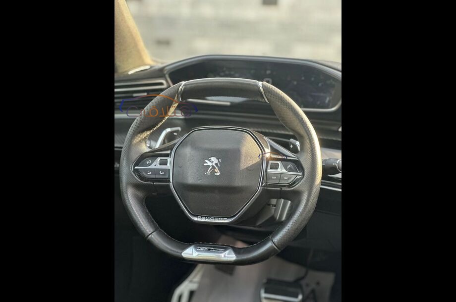 508 Peugeot رمادي