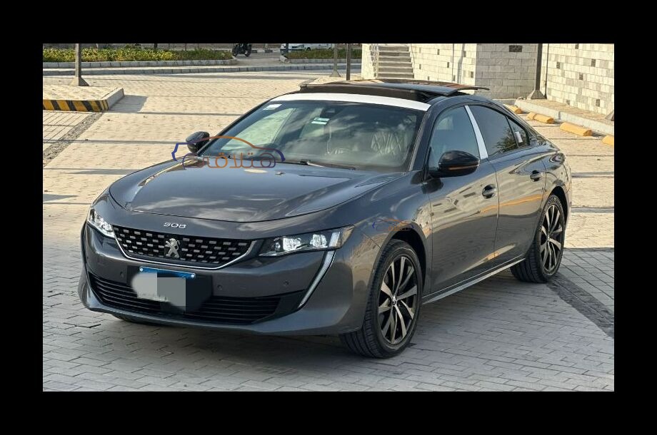 508 Peugeot رمادي