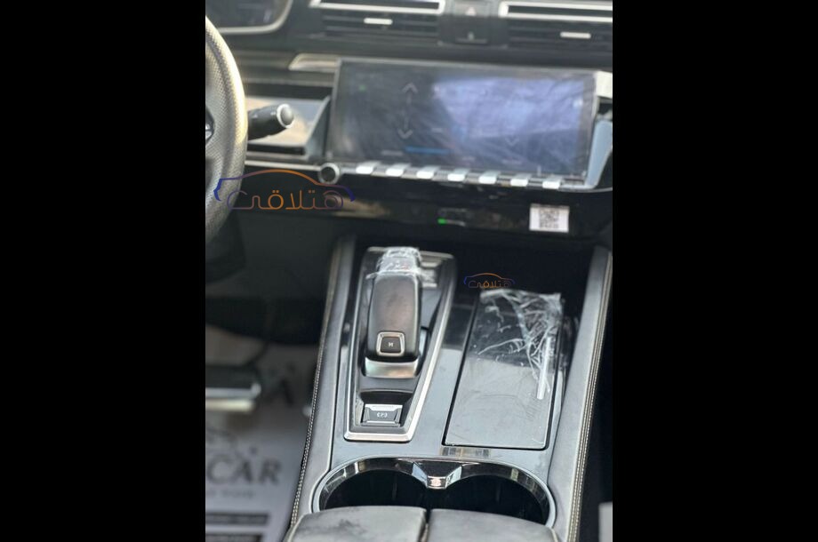 508 Peugeot رمادي