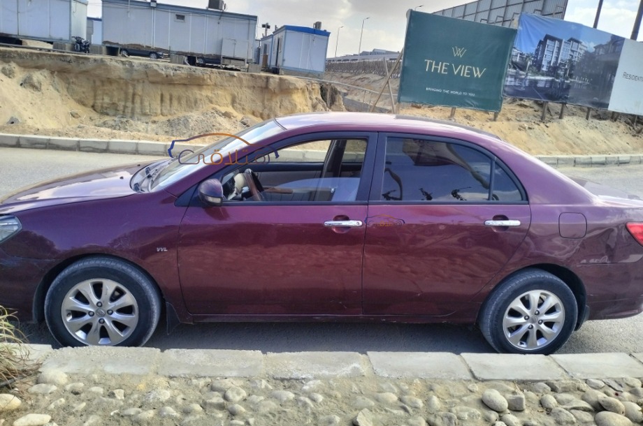 F3 Byd احمر غامق