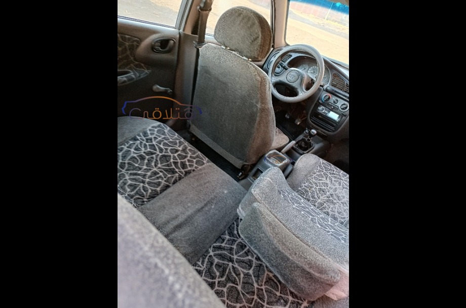 Lanos 2 Daewoo فضي