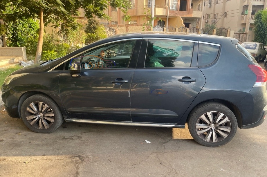 3008 Peugeot بترولي