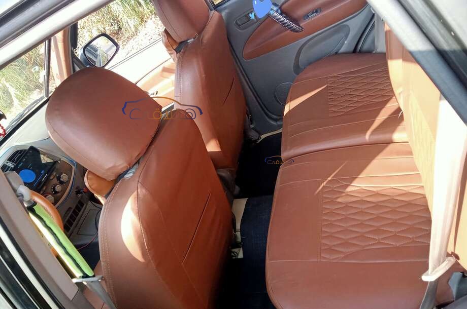 Tiggo Speranza أسود